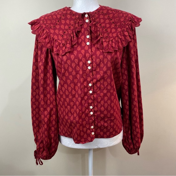 Universal Thread Tops - EUC Universal Thread Women’s Red Prairie Collar Long Sleeve Blouse Small